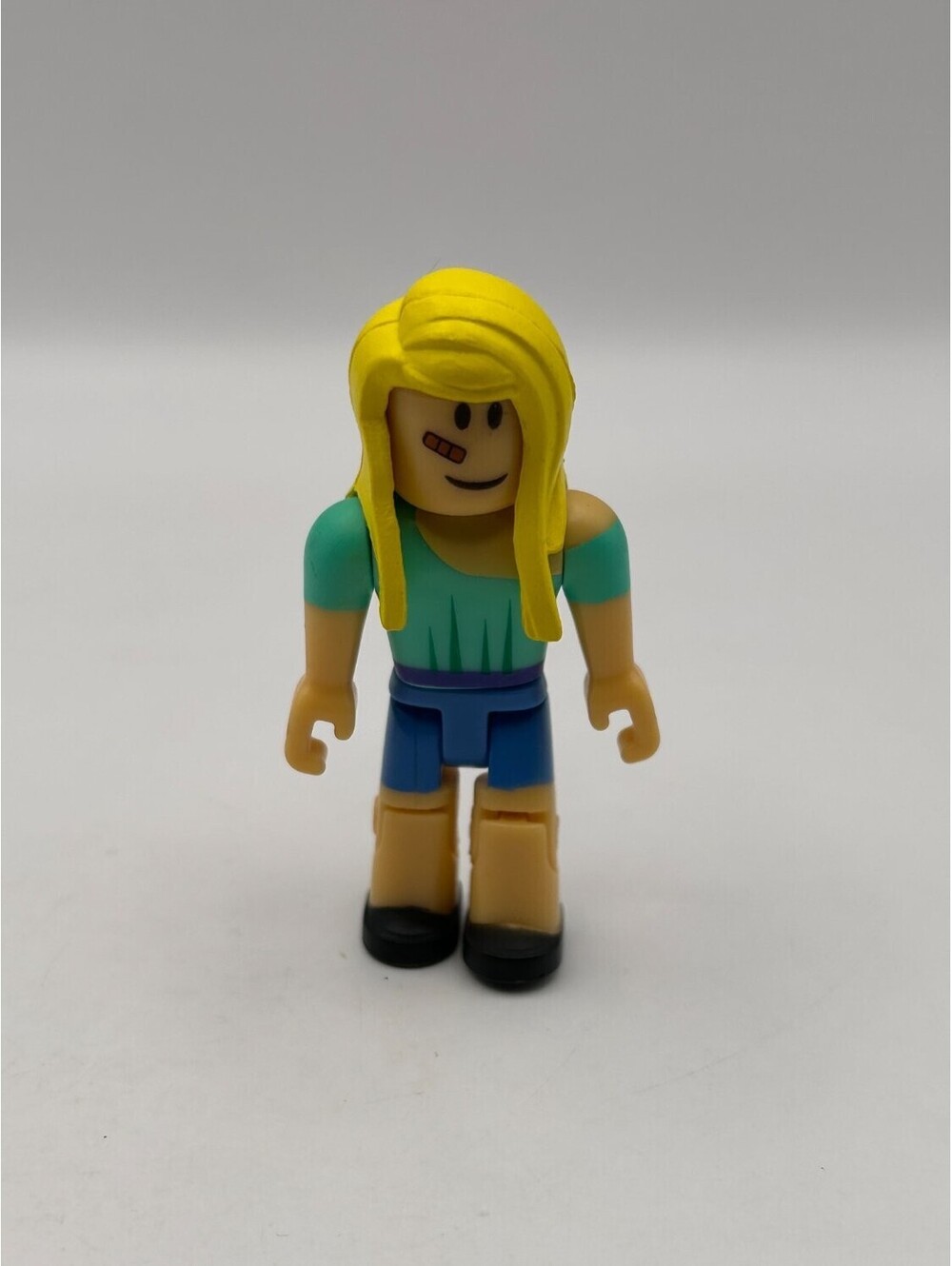 Roblox Skater Girl 2.5" Action Figure Blonde Band-Aid Jazwares Loose Toy Mini